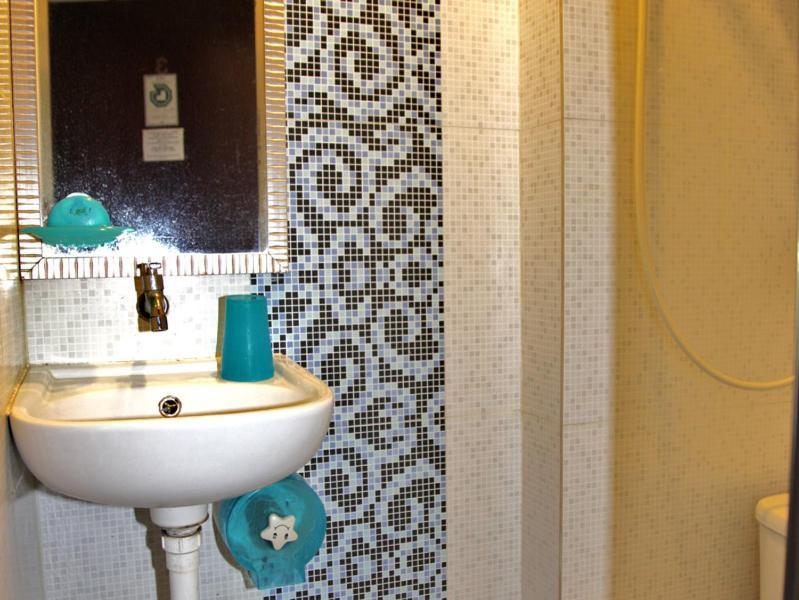 Cynthia'S Inn Цзюлун Номер фото